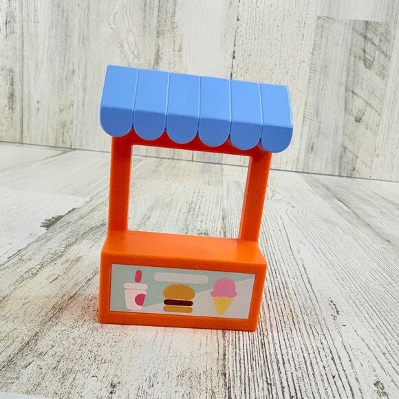 Bluey Food Stand Markets Fast Food Snack Ice Cream Playset House Figure NEW - Picture 1 of 8